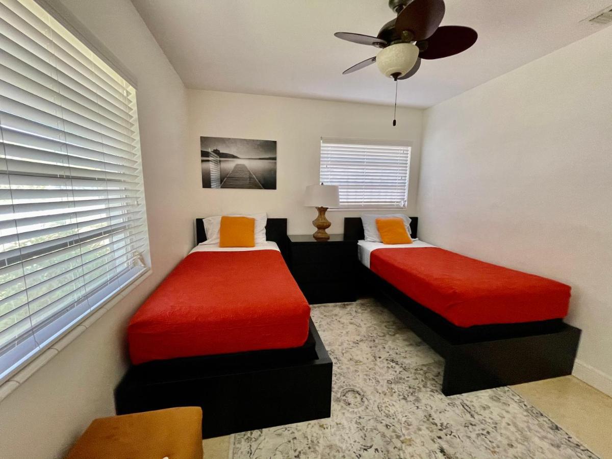 Rowena House 2Bd Den 2Bth Heated Pool Near Siesta Key Villa Sarasota Exterior foto