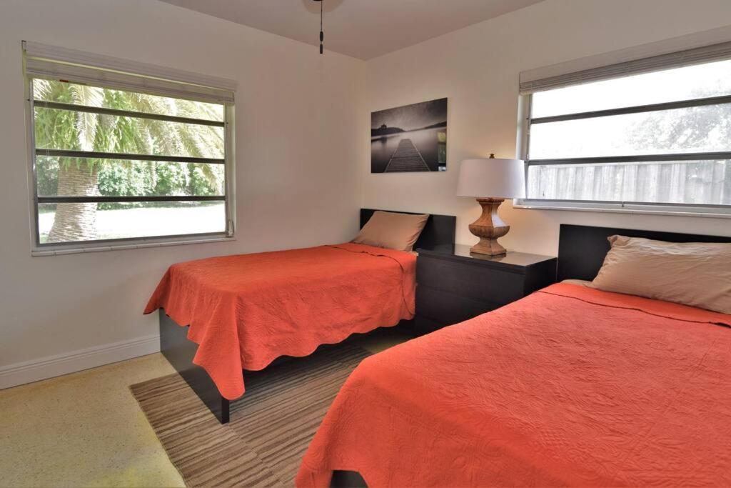 Rowena House 2Bd Den 2Bth Heated Pool Near Siesta Key Villa Sarasota Exterior foto